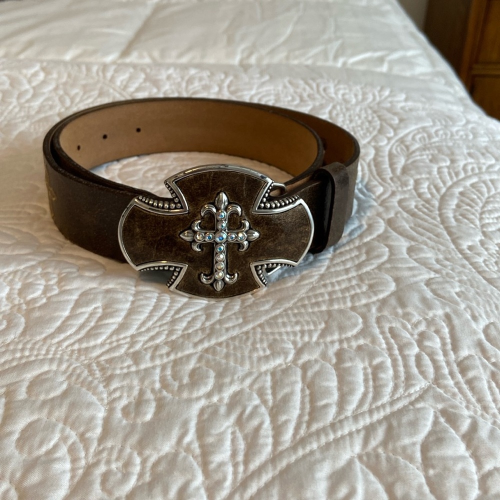 Gorgeous leather western belt by Justin